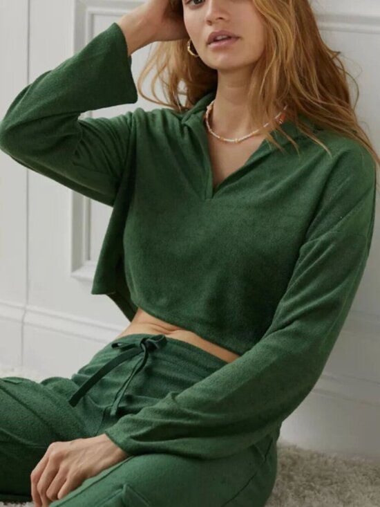 Urban Outfitters Tops - NWT Out From Under Urban Outfitters Size Large Green Gabbie Cropped Top